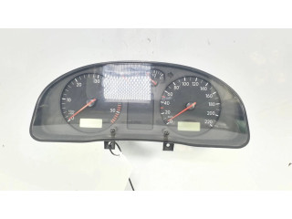 Přístrojová deska  Volkswagen PASSAT B5 1998 3B1919860C  