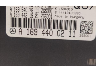 Přístrojová deska  Mercedes-Benz A W169 2011 A1694400211, A1694400211  