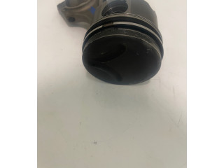  Поршень с шатуном M51D25_256T1 11252246629, 11252246630  BMW 5 E39  