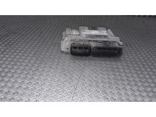 Блок управления двигателя 55563326   Saab 9-3 Ver2