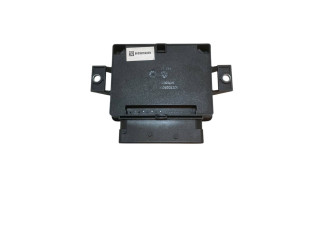 Vstřikovací lišta 31334228, 6G912598CD   Volvo V60     