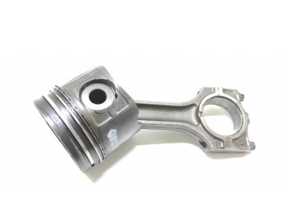 Píst    BMW 5 E39  pro naftový motor 3.0 M57 M57/DP71/430/267T/2M
