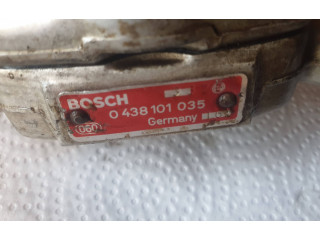 Топливная рампа 0438101035   Audi 80 90 B3  
