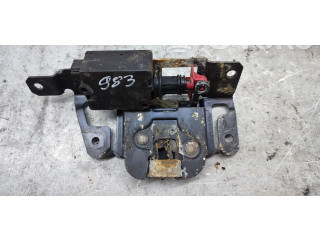 Zámek zadních dveří    BMW 3 E46 2002