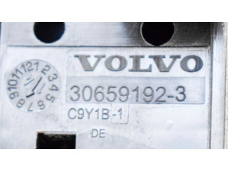 Блок предохранителей  30659192   Volvo V40    