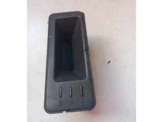 Дисплей    MB521560, 28775   Mitsubishi Space Runner