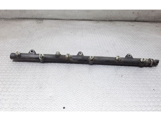Vstřikovací lišta 0445216002   BMW 5 E39    - 