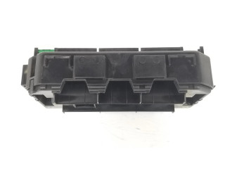   Pojistková skříňka 61149337879, 9337879   BMW 4 F36 Gran coupe 2013