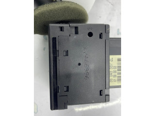 Ручка стеклоочистителей 00006239G6   Citroen Saxo