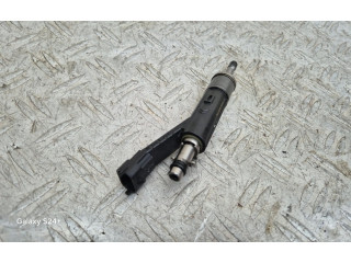 Форсунка 9822715980    Peugeot 5008 II   