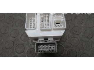 Блок предохранителей  MN108928   Mitsubishi Colt    