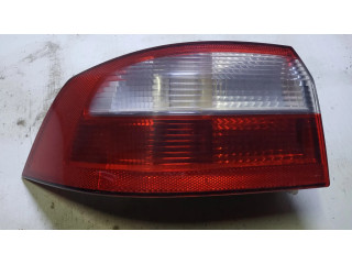 Světlo zadní  levé 8200002473   Renault Laguna II 2001