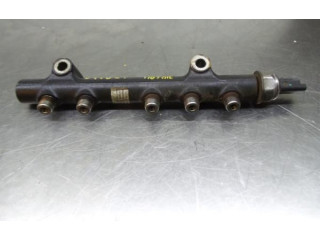 Vstřikovací lišta 968475308002, 94675G01   Volvo V40     