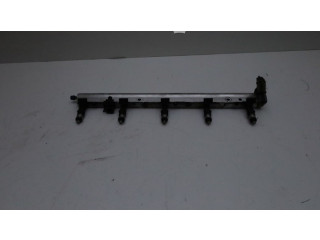 Vstřikovací lišta 30757534   Volvo S80    B5254T6 