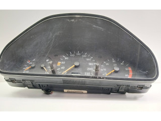 Панель приборов 87001311   Mercedes-Benz C W202       