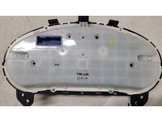 Панель приборов 39085726, 769318090U   Opel Astra K       