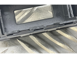 Разъем iPod 4F0035727, 4F0035909   Volkswagen Touareg II