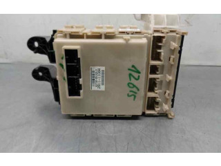 Pojistková skříňka Řídící jednotka BSM 8274102050, 8273005140   Toyota Avensis T270 2011