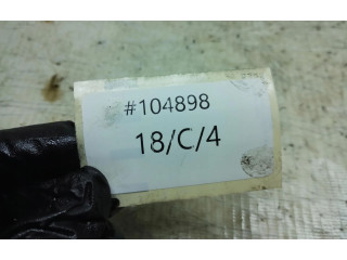 Vstřikovací lišta 0445010031   Volvo S40, V40     