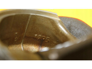 Píst 7658404   BMW 3 E36     