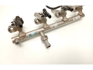 Vstřikovací lišta 31478555, 31465788   Volvo V40    B4204T37 