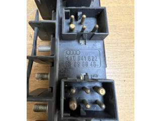   Pojistková skříňka 4A0941822, F3859   Audi A6 S6 C4 4A 1997