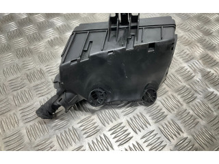   Pojistková skříňka 5Q0907361D   Skoda Octavia Mk3 (5E) 2018
