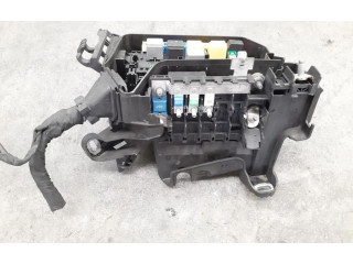   Pojistková skříňka 24654036803   Mercedes-Benz A W176 2018