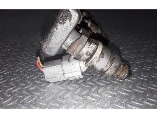 Комплект форсунок MR988977    Mitsubishi Colt   