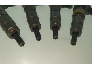 Vstřikovač 445110566, 027766   Opel Combo E  pro naftový motor 1.5  HDI