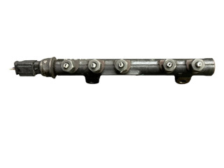 Vstřikovací lišta 968475308002, 120033304   Peugeot 3008 I     