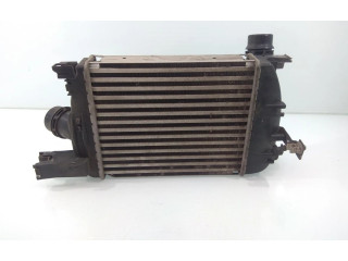 Интеркулер  144963014R   Renault Sandero I 
