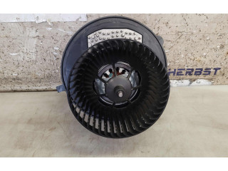 Вентилятор печки    5WB819021A, 3Q1819021C   Volkswagen Cross Touran II