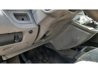 Руль Renault Kangoo II  2008-2014 года 8201558590      