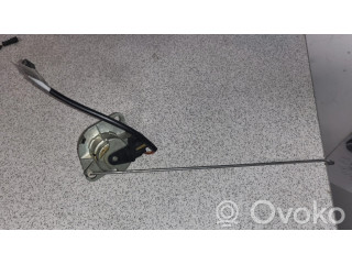 Zámek zadních dveří 8363699   BMW 5 E39 2000