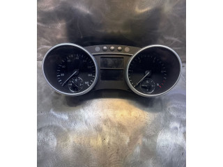Панель приборов a1645409047   Mercedes-Benz ML W164       