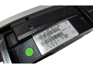 Přístrojová deska  Mercedes-Benz R W251 2006 A2515400548, A2515402211  