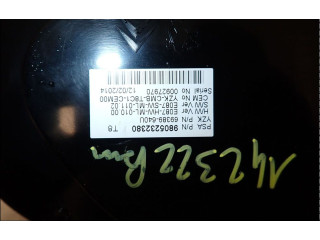 Přístrojová deska  Peugeot 5008 2014 9810462780  