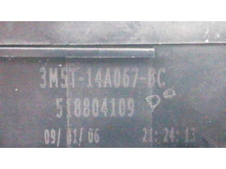 Блок предохранителей 3M5114A067BC, 3M5T14A076AE   Ford Focus C-MAX    