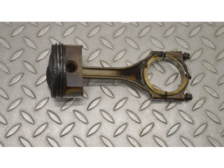 Píst 06EA   Audi A6 S6 C6 4F    AUK 