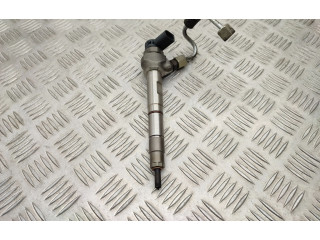 Vstřikovač 0445110471, 04L130277AE   Skoda Octavia Mk3 (5E)     