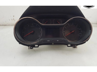 Přístrojová deska  Opel Crossland X 2017 9826136180, 3556229  