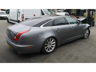 Přístrojová deska  Jaguar XJ X351 2013 EW9310849AC  