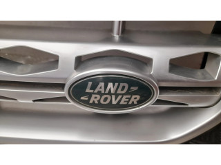 Передняя решётка Land Rover Discovery 4 - LR4 2010-2016 года EH228138AB      