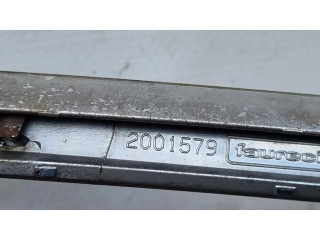 Верхняя решётка Citroen C5 2008-2016 года 9681053877, 2001579      