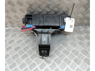   Pojistková skříňka 109440502F   Tesla Model X 2020