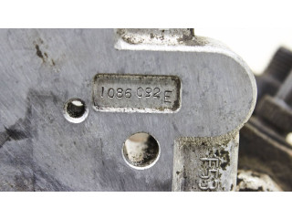 Vstřikovací čerpadlo 8689590, 0445010043   Volvo S60     