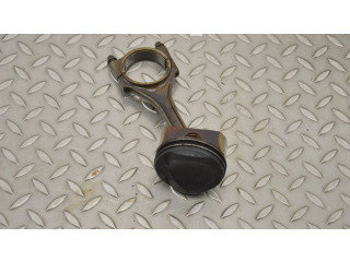 Píst 06EA   Audi A6 S6 C6 4F    AUK 