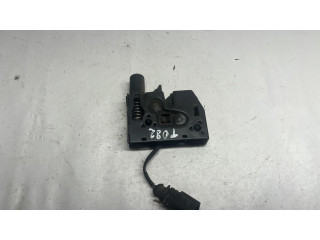 Замок капота 8V0823509A   Audi A3 S3 8V