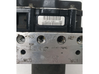 Jednotka ABS 0265251488, 445400F050   Toyota Verso 2009